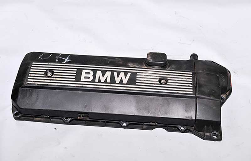 BMW İ SERİSİ ÇIKMA YEDEK PARÇA ÇIKMA-BMW-PARÇA-3-SERİSİ-5-SERİSİ-TEK-VANUS-MOTOR-ÜST-KAPAĞI